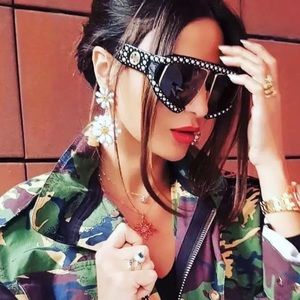 Pearl oversized sunglasses